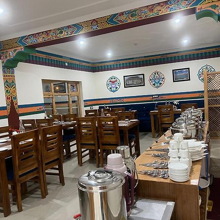 The Nangsay Hotel Leh Extérieur photo