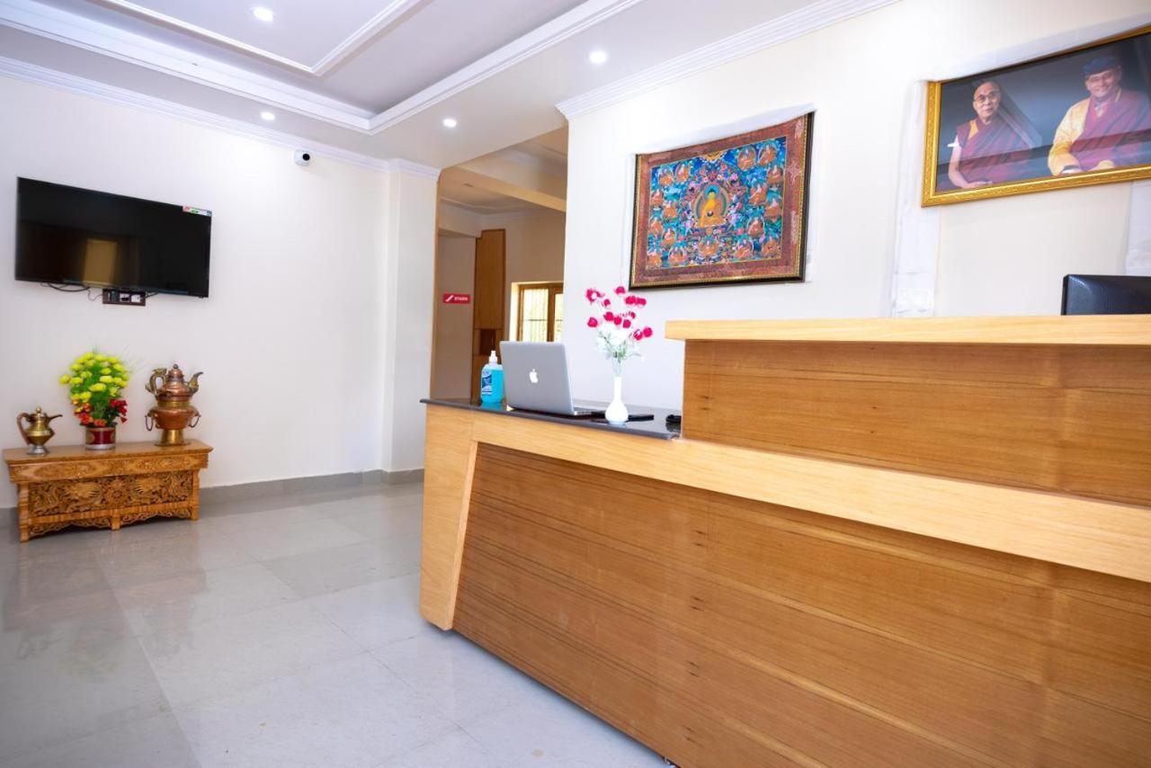 The Nangsay Hotel Leh Extérieur photo